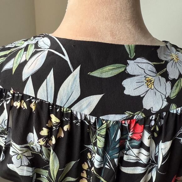 YUMI KIM Santorini Midi Wrap Dress Rain Forest Black Silk Floral Small Wedding - Picture 15 of 15